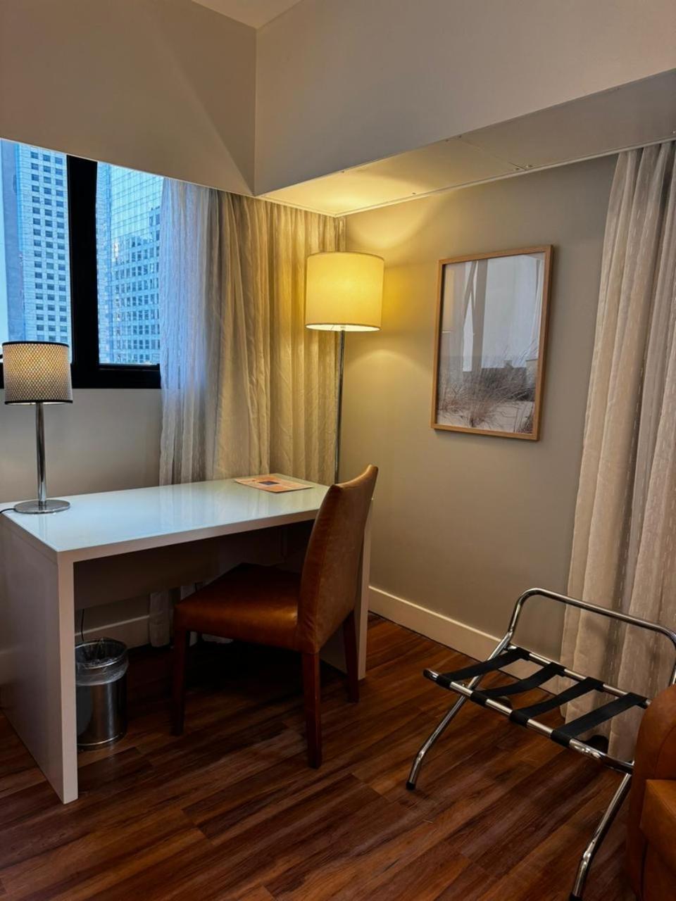Arqsuites Berrini Wtc Sp - Private Suite At The Wyndham Berrini Hotel Сан-Пауло Экстерьер фото